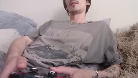 Snapshot of sam_skywalker chatting on 06/18/26, 10:41 sam_skywalker online show from 06/18/26, 10:41