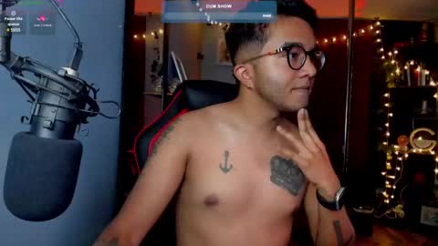 Snapshot of sam_thompson_z chatting on 12/10/24, 12:06 SAMUEL THOMPSON online show from 12/10/24, 12:06