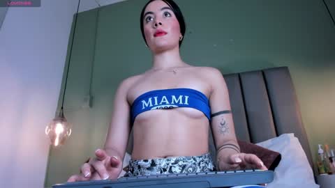  Samantha  online show from 12/23/24, 07:30