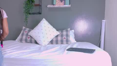   online show from 09/22/25, 11:34