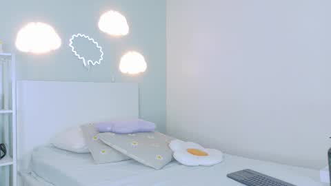   online show from 12/15/25, 11:36