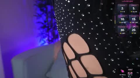 Snapshot of samai_3 chatting on 05/05/26, 03:25 Samai online show from 05/05/26, 03:25