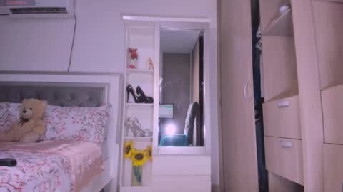 carolina online show from 02/25/25, 02:03