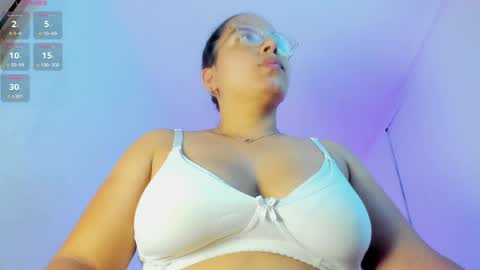 Snapshot of samanta__sweetx chatting on 03/31/26, 05:24 Samanta Sweet online show from 03/31/26, 05:24