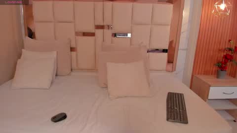 samantha   online show from 05/22/26, 07:37