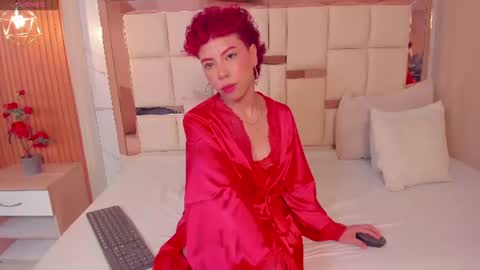 samantha   online show from 06/10/26, 04:45