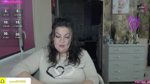 Snapshot of samanta_shy chatting on 12/05/25, 07:21 Marry online show from 12/05/25, 07:21