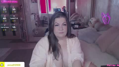 Snapshot of samanta_shy chatting on 02/22/26, 06:57 Marry online show from 02/22/26, 06:57