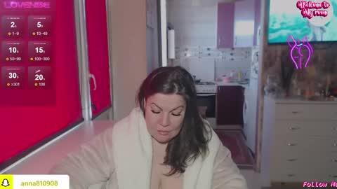 Snapshot of samanta_shy chatting on 03/24/26, 07:46 Marry online show from 03/24/26, 07:46