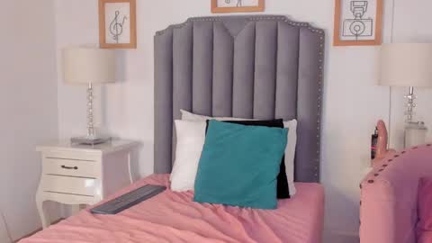 Snapshot of samanta_william chatting on 01/30/25, 05:30 samanta online show from 01/30/25, 05:30