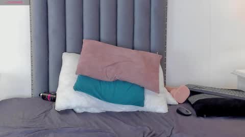 Snapshot of samanta_william chatting on 02/27/25, 06:40 samanta online show from 02/27/25, 06:40