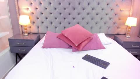 Snapshot of samantaa_g chatting on 02/10/25, 01:11 Samantaa G online show from 02/10/25, 01:11