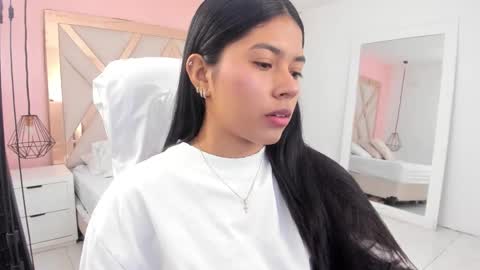 sam  online show from 10/08/25, 03:04