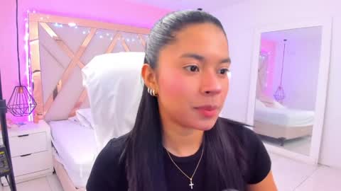 Snapshot of samantaa_shy chatting on 04/04/26, 03:16 sam online show from 04/04/26, 03:16