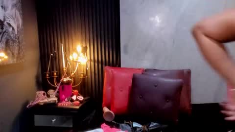 Snapshot of samantablake chatting on 04/19/26, 07:16 Samanta online show from 04/19/26, 07:16