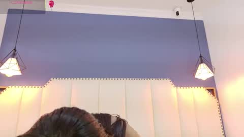 Snapshot of samantakane chatting on 12/23/25, 04:10 samantakane online show from 12/23/25, 04:10