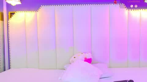 Snapshot of samantakane chatting on 01/15/26, 04:06 samantakane online show from 01/15/26, 04:06