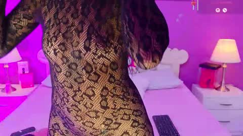 Snapshot of samantakane chatting on 02/05/26, 04:17 samantakane online show from 02/05/26, 04:17