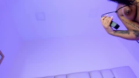 SAMANTA  online show from 12/04/25, 03:27