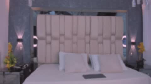 samantavazquez online show from 10/08/25, 12:14