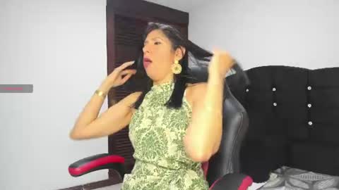 Snapshot of samantha1_rosse01 chatting on 07/15/26, 10:37 samantha1_rosse01 online show from 07/15/26, 10:37