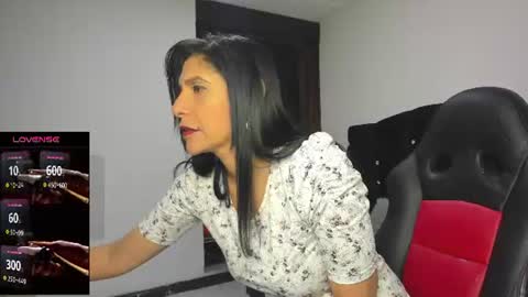 Snapshot of samantha1_rosse01 chatting on 07/25/26, 11:02 samantha1_rosse01 online show from 07/25/26, 11:02