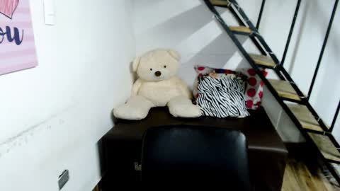 samantha online show from 12/20/24, 11:26