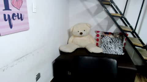 samantha online show from 12/22/24, 11:41