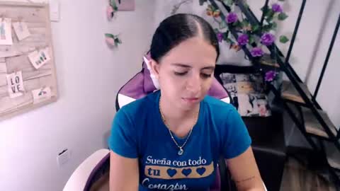 Snapshot of samantha2girl chatting on 06/22/26, 08:06 samantha online show from 06/22/26, 08:06