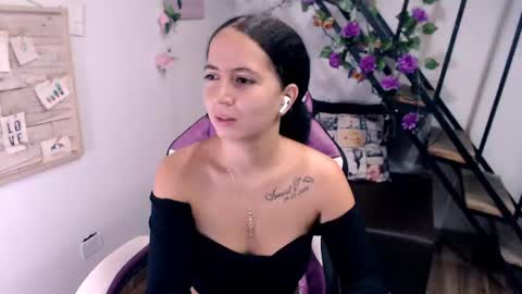 Snapshot of samantha2girl chatting on 06/26/26, 06:34 samantha online show from 06/26/26, 06:34