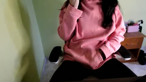 samantha_699 online show from 04/27/26, 12:03