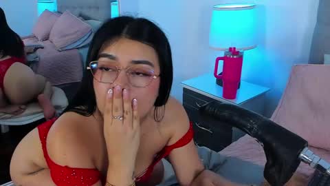 Snapshot of samantha__vega chatting on 05/27/26, 01:57 Samantha Vega online show from 05/27/26, 01:57