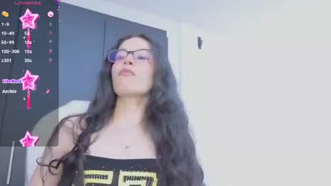 Snapshot of samantha_blow chatting on 06/17/26, 02:14 samantha_blow online show from 06/17/26, 02:14