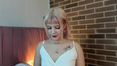 Snapshot of samantha_browwnn chatting on 01/14/26, 03:56 samantha_browwnn online show from 01/14/26, 03:56