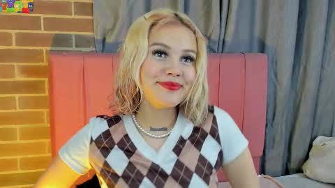 Snapshot of samantha_browwnn chatting on 02/05/26, 05:23 samantha_browwnn online show from 02/05/26, 05:23