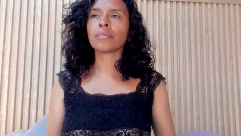 Snapshot of samantha_duart3 chatting on 03/26/26, 11:27 samantha_duart3 online show from 03/26/26, 11:27