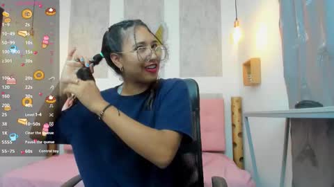    online show from 12/04/25, 10:46