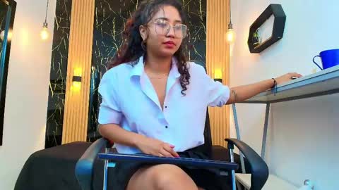    online show from 04/18/26, 11:14