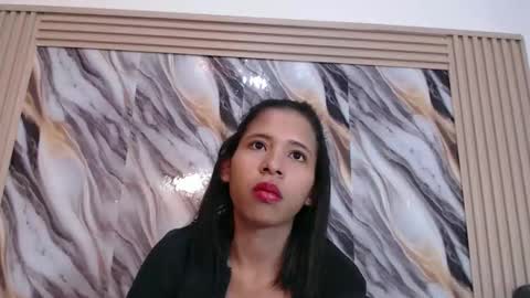 Snapshot of samantha_fox_squirt chatting on 04/10/26, 01:11 lizzy online show from 04/10/26, 01:11