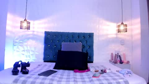 samantha_foxyy online show from 07/14/26, 10:32