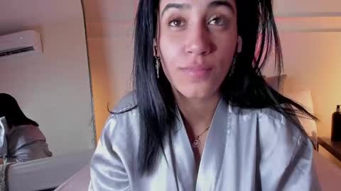 Samantha online show from 04/13/26, 09:59