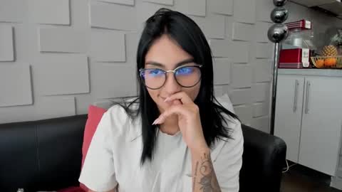 Samantha online show from 12/19/24, 04:13