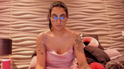 Samantha online show from 12/21/24, 12:09