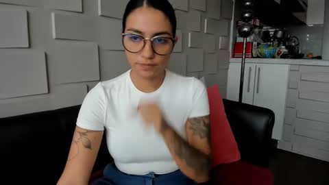 Samantha online show from 12/26/24, 01:54