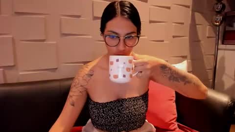 Samantha online show from 01/02/25, 12:03