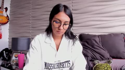 Samantha online show from 02/21/25, 09:54