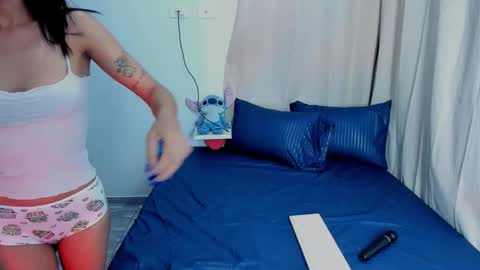 Snapshot of samantha_luv_ chatting on 03/18/26, 03:59 Samantha online show from 03/18/26, 03:59