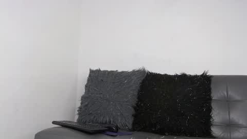 samantha_vaker online show from 03/17/26, 06:44