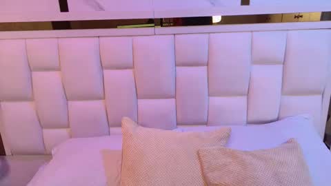 Snapshot of samanthaa_sm chatting on 02/23/26, 11:40 samanthaa_sm online show from 02/23/26, 11:40