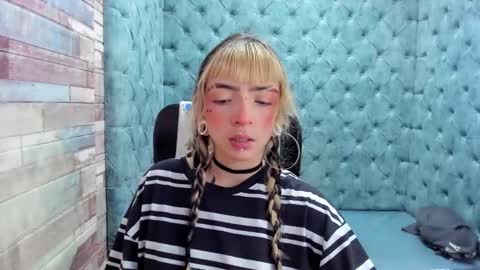 Samantha Smitth online show from 11/27/25, 04:03